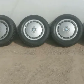 Bmw diska 15lik