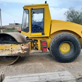 JCB 3CX Pothole Master 2002