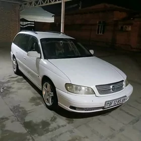 Opel Omega 2002