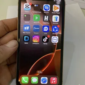 iPhone xs-den 16 owurlen