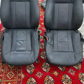 bmw e39 massaẓ̌ny sidenya onu