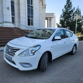 Nissan Sunny 2021