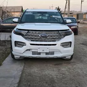Ford Explorer 2021