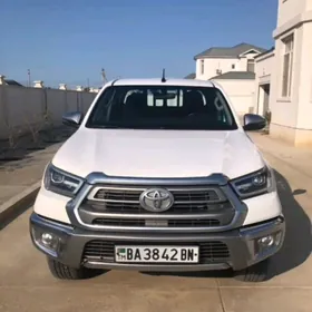 Toyota Hilux 2022