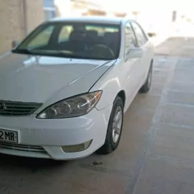 Toyota Camry 2005