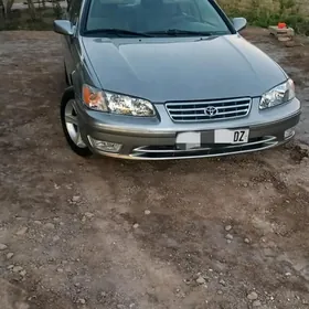 Toyota Camry 1998