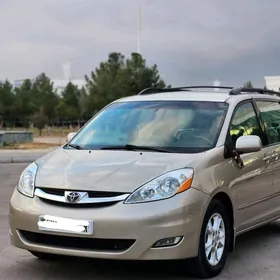 Toyota Sienna 2009