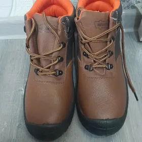 ботинки мужские / adik