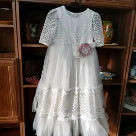 платье  праздничное