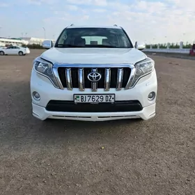 Toyota Land Cruiser Prado 2012