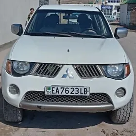 Mitsubishi L200 2008