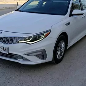 Kia Optima 2020