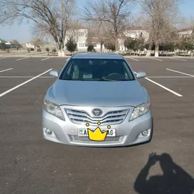 Toyota Camry 2011
