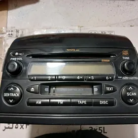 sienna 2004 magnitafon