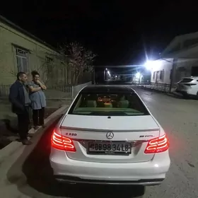 Mercedes-Benz E350 2011