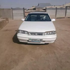 Hyundai Elantra Coupe 2012