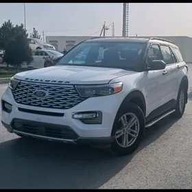 Ford Explorer 2021