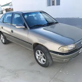 Opel Astra 1996