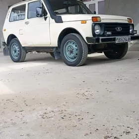 Lada Niva 1992