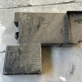 Ford explorer plasmas kryshka