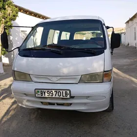 Toyota Hiace 1995