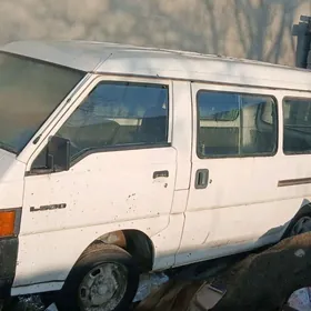 Mitsubishi Canter 2002