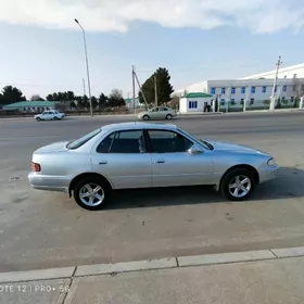 Toyota Camry 1992