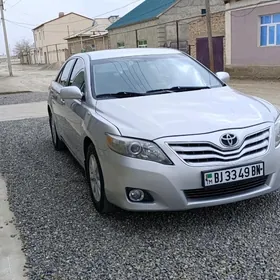 Toyota Camry 2011