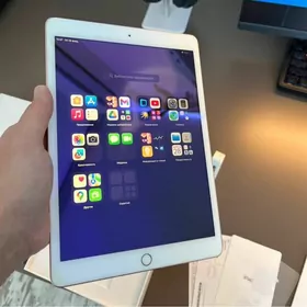 iPad (7-го поколения)