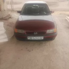 Opel Astra 1993