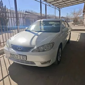 Toyota Camry 2005