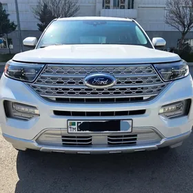 Ford Explorer 2021
