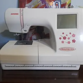Janome 370 E