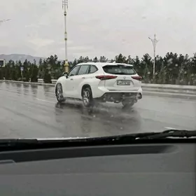 Toyota Highlander 2021