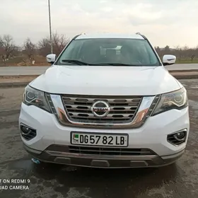 Nissan Pathfinder 2020