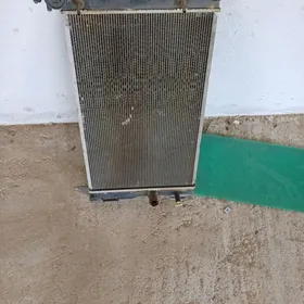 radiator karolla 2010