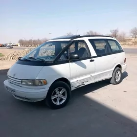 Toyota Previa 1991