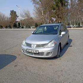 Nissan Versa 2010