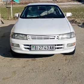 Toyota Carina 1993