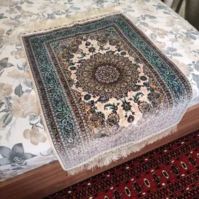 Ýüpek halyça (namazlyk)