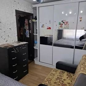 9 мкр, 3/2 эт, 2 комн