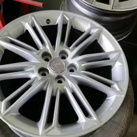 FORD DISKA TEKER 255 55 19