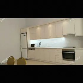 Arenda 3 kom elitka Berkarar