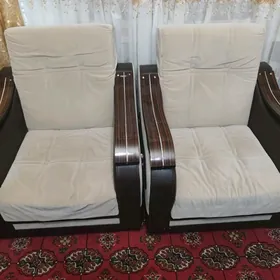 Диван с креслами