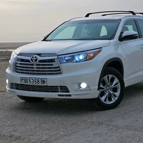 Toyota Highlander 2016