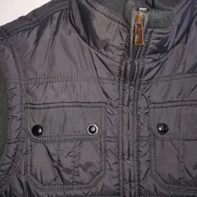 Безрукавка