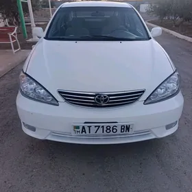 Toyota Camry 2003