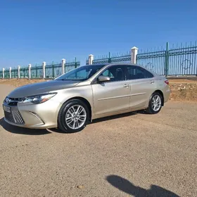 Toyota Camry 2016
