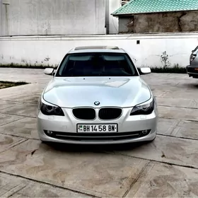 BMW E60 2004