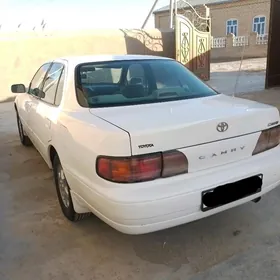Toyota Camry 1993